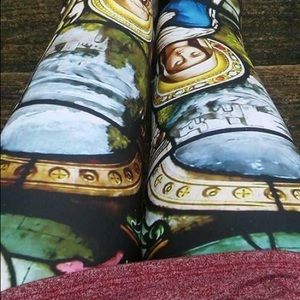 Stained Glass Leggings SAVING GRACE legging army